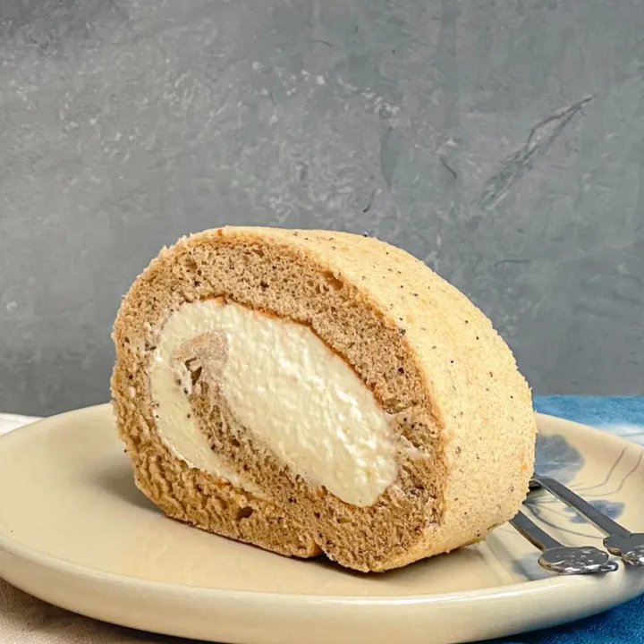 Cuộn kem tươi — cùi dìa