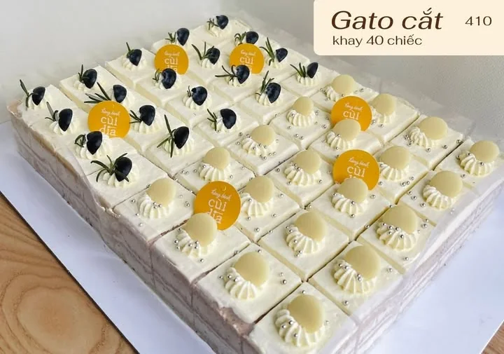 Gato cắt — cùi dìa